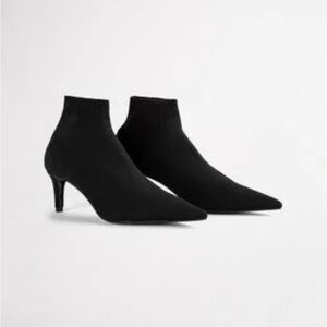 Tony Bianco GWEN BLACK SOCK KNIT Bootie NIB
